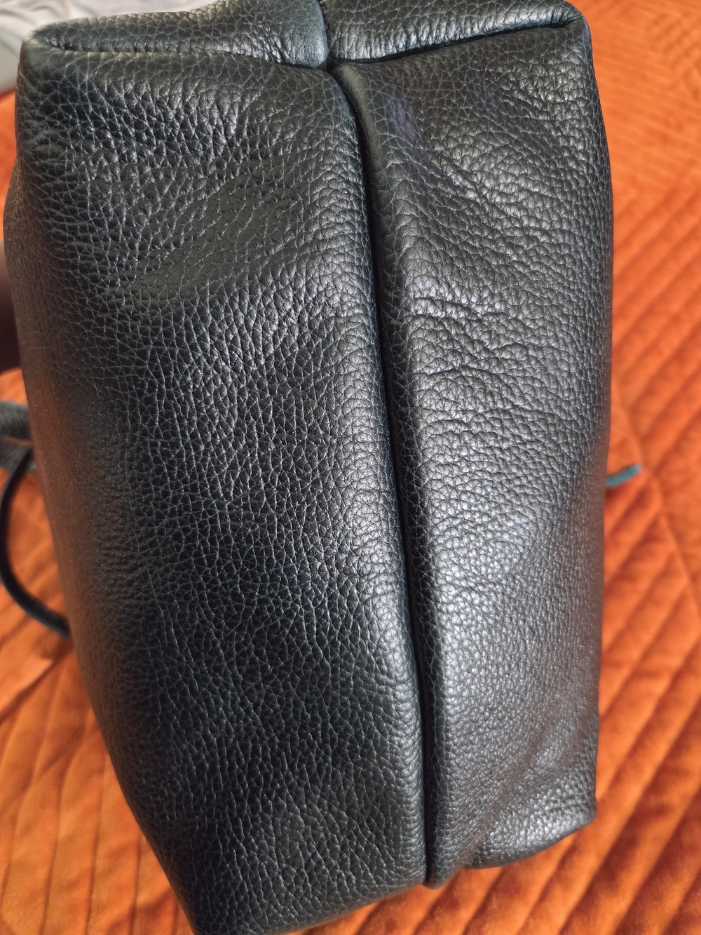 Portland Leather Drawstring Bucket Bag In Boreal Large - Picture 9 of 10